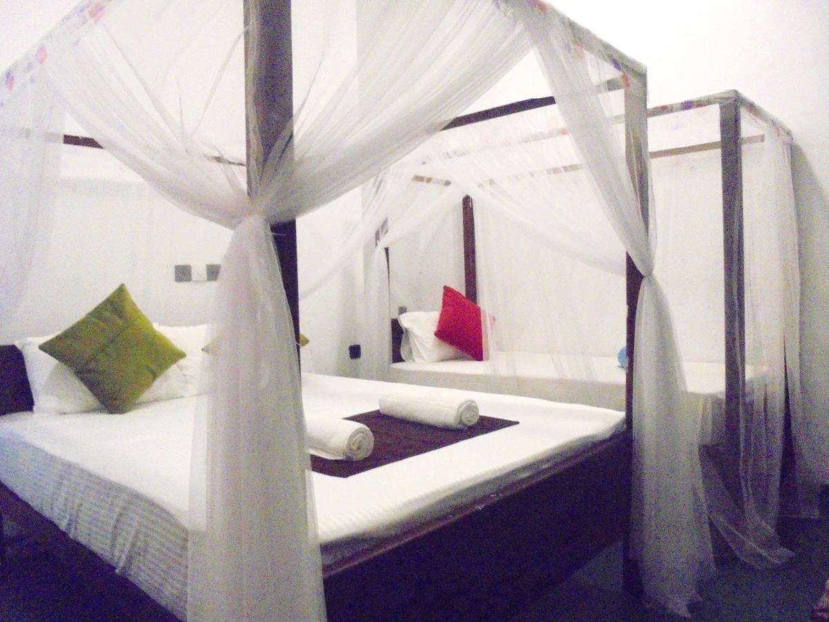 Surf Bay Resort อารูกัมเบย์ ภายนอก รูปภาพ